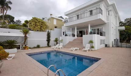 Casa para venda e locação por R$ 6.800.000,00 ou R$ 60.000,00/mês  em Alphaville Barueri-SP.