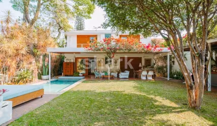 Casa para em Alto de Pinheiros, São Paulo - SP