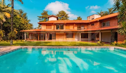 Casa para venda por R$ 6.850.000,00 em Alphaville, Barueri-SP.