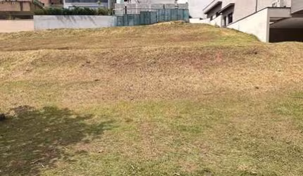 Terreno à venda por R$ 1.372.000,00 em Alphaville, Santana de Parnaíba, SP