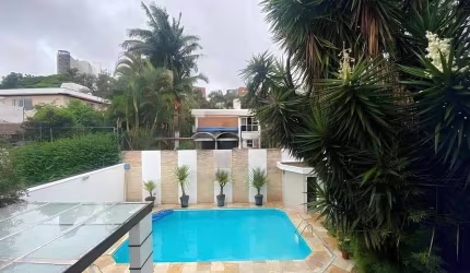Casa para locação por R$ 25.000,00 no Jardim Leonor, São Paulo, SP
