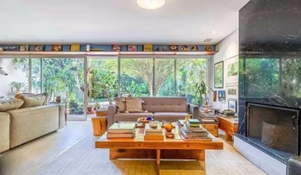 Casa à venda por R$ 6.500.000,00 no Jardim Paulistano, São Paulo, SP