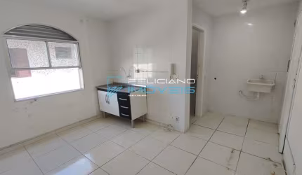 Kitnet com 1 quarto, Ocian, Praia Grande - R$ 122 mil, Cod: 5496