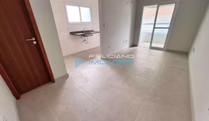 Apartamento com 2 quartos, Caiçara, Praia Grande - R$ 349 mil, Cod: 5596