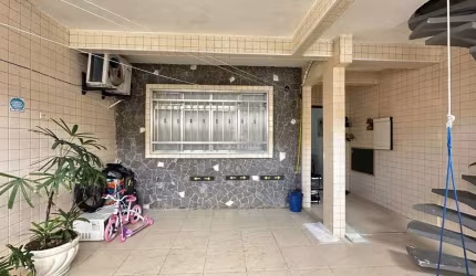 OPORTUNIDADE, Sobrado à venda de 2 quartos, no Bairro Vila São Jorge