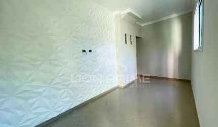 OPORTUNIDADE, Sobreposta Baixa à venda de 2 quartos, no Bairro Areia Branca