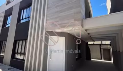 Sobrado Triplex  em Condomínio Bairro Pilarzinho/Bom Retiro