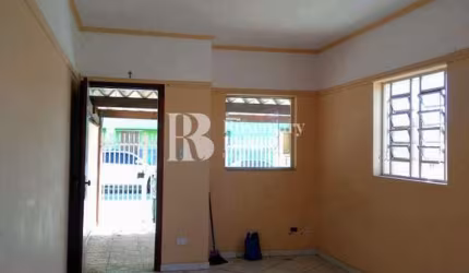 Sobrado com 2 dorms, Centro, Tremembé - R$ 340 mil, Cod: 270
