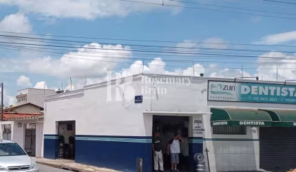 Casa com 2 dorms, Vila Aparecida, Taubaté - R$ 500 mil, Cod: 994