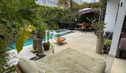 Sobrado de Condomínio com 4 quartos, Jardim Hípica Pinheiro, Taubaté - R$ 1.16 mi, Cod: 1386