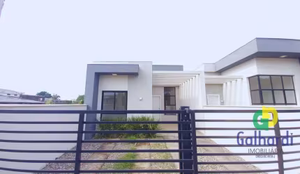 Casa com 3 dormitórios sendo 1 suíte à venda, 93 m² por R$ 499.000 - Praia do Imperador - Itapoá/SC