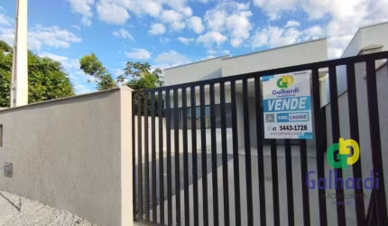 Casa com 3 dormitórios sendo 1 suíte à venda, 99,26 m² por R$ 580.000 - Jardim Perola do Atlântico - Itapoá/SC