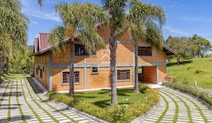 Chácara / sítio com 4 quartos à venda na Antônio Dias da Costa, 205, Contenda, São José dos Pinhais por R$ 4.500.000