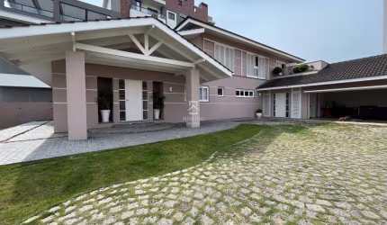 Casa com 4 quartos à venda na Rua Paulino de Siqueira Cortes, 2944, São Pedro, São José dos Pinhais por R$ 2.600.000