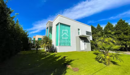 Casa em condomínio fechado com 6 quartos à venda na Rua Br-376 Km 624, 25460, Villagio  Haras Bom Pastor, São José dos Pinhais por R$ 2.700.000