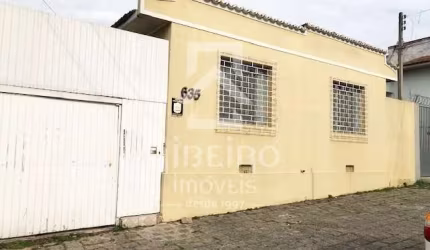 Casa com 3 quartos para alugar na Rua Tenente Djalma Dutra, 635, Centro, São José dos Pinhais por R$ 3.500