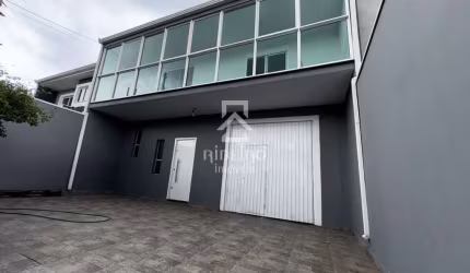 Casa com 4 quartos à venda na Rua Francisco Toczek, 961, Afonso Pena, São José dos Pinhais por R$ 790.000