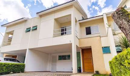 Casa em condomínio fechado com 3 quartos à venda na Rua João Batista Manzoque, 150, Bom Jesus, São José dos Pinhais por R$ 850.000