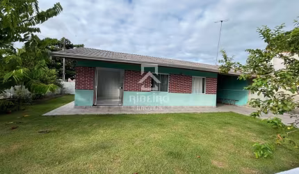 Casa com 3 quartos à venda na Mauricio Fruet, 1140, Coroados, Guaratuba por R$ 280.000