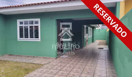 Casa com 3 quartos para alugar na Rua Carlito Dissenha, 256, Costeira, São José dos Pinhais por R$ 2.300