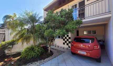 Casa com 3 quartos à venda na Rua Tenente Djalma Dutra, 2097, Bom Jesus, São José dos Pinhais por R$ 669.000