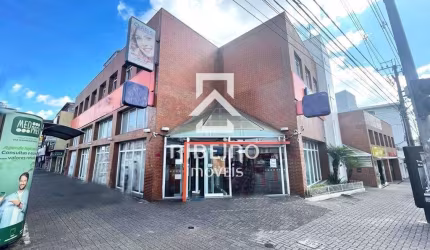 Sala comercial para alugar na Rua Barão do Cerro Azul, 980, Centro, São José dos Pinhais por R$ 3.000