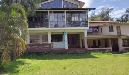Chácara para Venda no bairro Jardim Chácara Méa, 3 casas, 3 suíte, 8 vagas, 2500m²