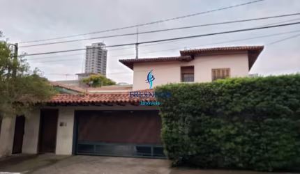 Casa (Sobrado) para Venda, 4 dorm(s), 2 suite(s), 4 vaga(s), 300 m²