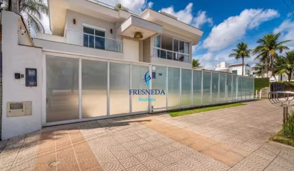 Casa (Sobrado) para Venda, 5 dorm(s), 5 suite(s), 5 vaga(s), 700 m²