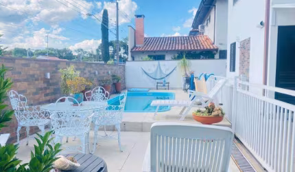 RESIDÊNDIA EM CONDOMINIO