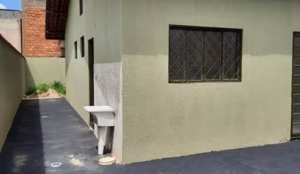 Casa para Venda em Ribeirão Preto, Parque das Oliveiras II, 2 dormitórios, 1 suíte, 2 banheiros, 3 vagas