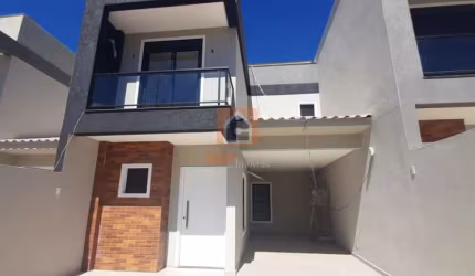 Triplex à venda no bairro de Órfãs