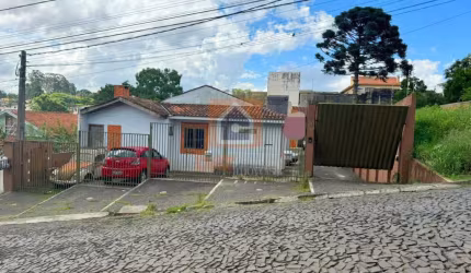 Casa à venda em Uvaranas