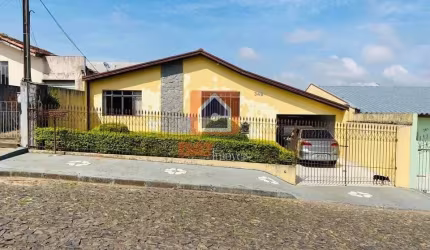 Casa à venda bairro Contorno