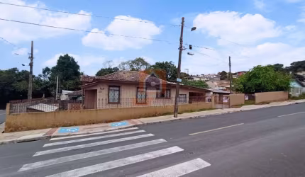 Terreno de esquina à venda em Olarias