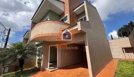 Sobrado à venda no bairro Estrela