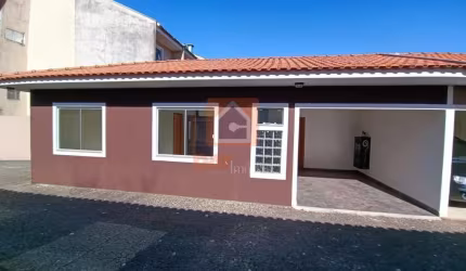 Casa à venda no bairro Uvaranas