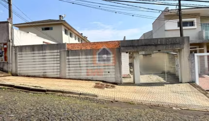 Casa à venda no bairro Estrela