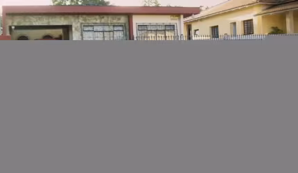 Casa à venda em Oficinas