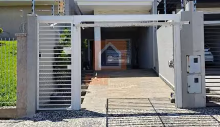 Sobrado à venda no bairro de Uvaranas