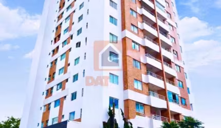 Apartamento mobiliado à venda na região Central