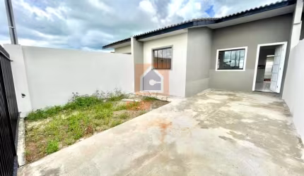 Casa para locação no bairro Neves