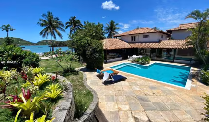 Casa 4 dormitórios ou + para Venda em Armação dos Búzios, Ferradura, 5 dormitórios, 5 suítes, 7 banheiros, 3 vagas