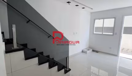 Casa de Condomínio com 2 dorms, Boqueirão, Praia Grande - R$ 340 mil, Cod: 4126