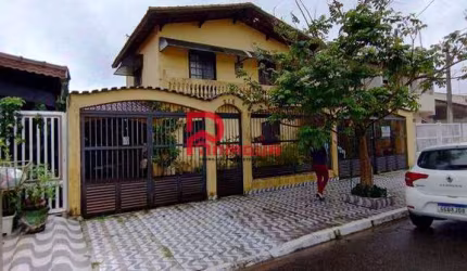 Sobrado com 3 dorms, Caiçara, Praia Grande - R$ 550 mil, Cod: 6274