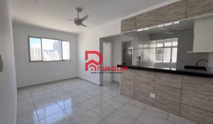 Apartamento com 2 quartos, Caiçara, Praia Grande - R$ 299 mil, Cod: 6960