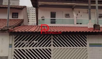 Sobrado com 3 quartos, Guilhermina, Praia Grande - R$ 650 mil, Cod: 6976