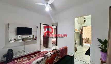 Casa com 2 quartos, Boqueirão, Praia Grande - R$ 650 mil, Cod: 7125