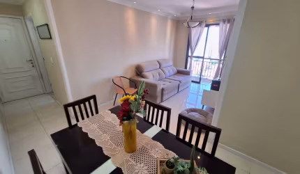 Lindo apartamento de 03 dormitórios sendo uma suíte com planejados