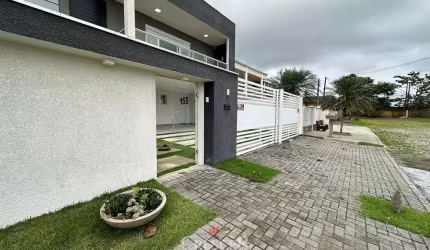 Amplo sobrado alto padrão com piscina e edícula!!